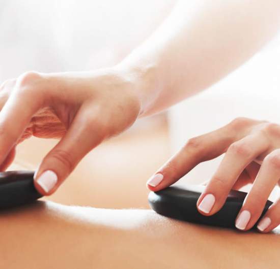 Benefici e controindicazioni del Massaggio Hot Stone